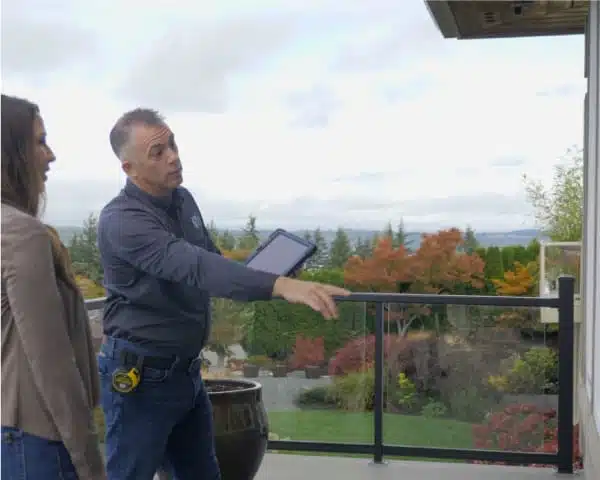 Heat loss through old window Tacoma home